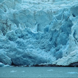 Spitsbergen-in-Velvia-50